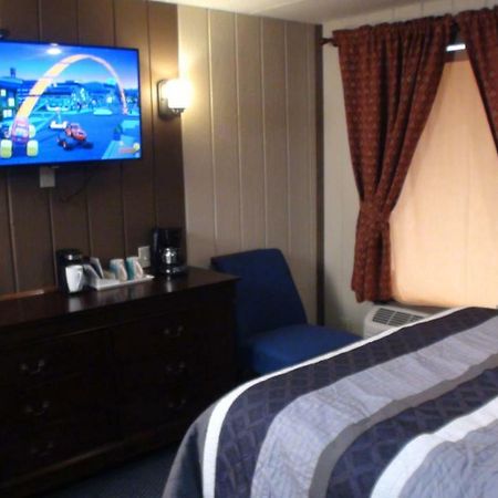 Motel 72 Grayling Zewnętrze zdjęcie